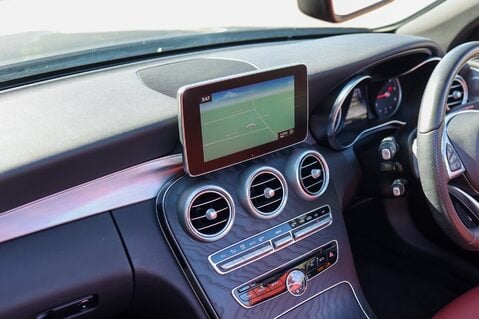 Mercedes-Benz C Class C250D 2.1 AMG LINE PREMIUM PLUS CABRIOLET 17