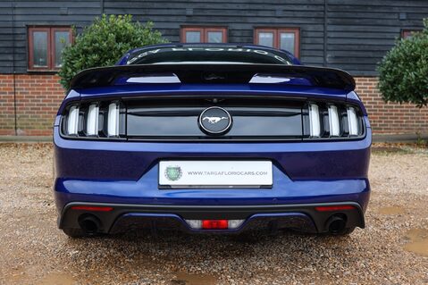 Ford Mustang 2.3 ECOBOOST AUTO 6
