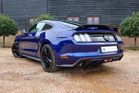 Ford Mustang 2.3 ECOBOOST AUTO 8