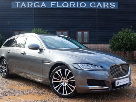 Jaguar XF 2.0 D PORTFOLIO AWD