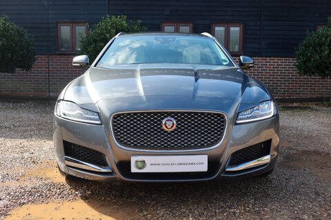 Jaguar XF 2.0 D PORTFOLIO AWD 6