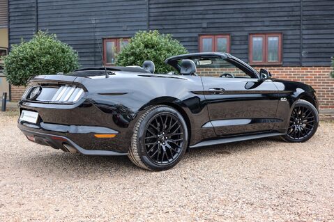 Ford Mustang GT 5.0  V8 MANUAL CABRIOLET 56