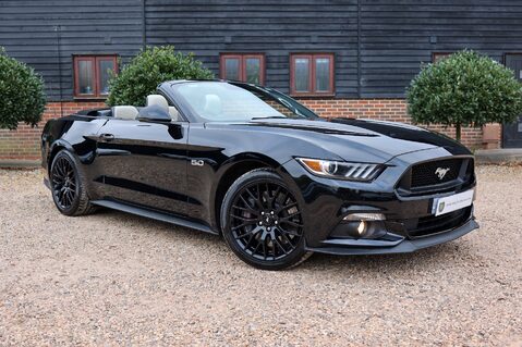 Ford Mustang GT 5.0  V8 MANUAL CABRIOLET 38