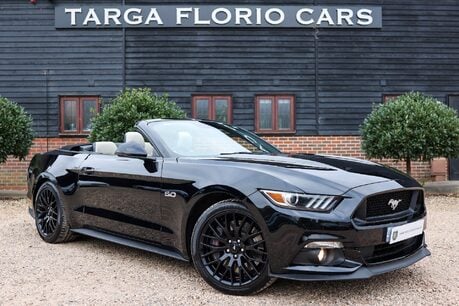 Ford Mustang GT 5.0  V8 MANUAL CABRIOLET