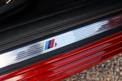 BMW M5 4.4 V8 AUTO 56