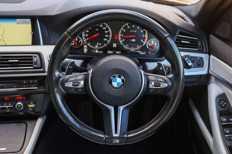 BMW M5 4.4 V8 AUTO 15