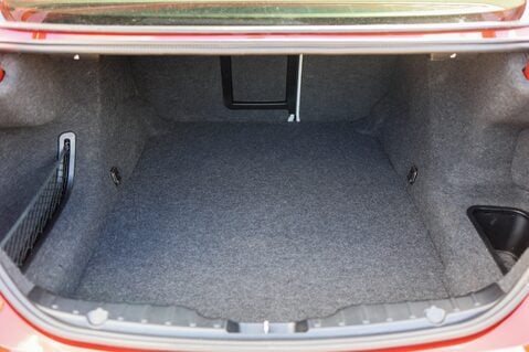 BMW M5 4.4 V8 AUTO 77