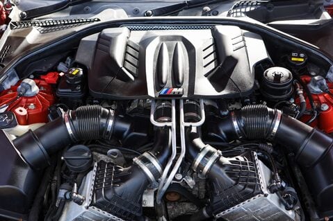 BMW M5 4.4 V8 AUTO 67