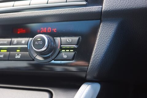 BMW M5 4.4 V8 AUTO 36
