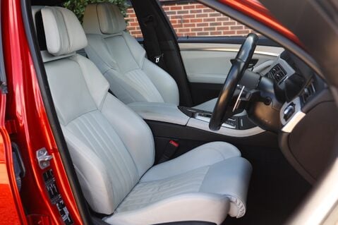 BMW M5 4.4 V8 AUTO 13