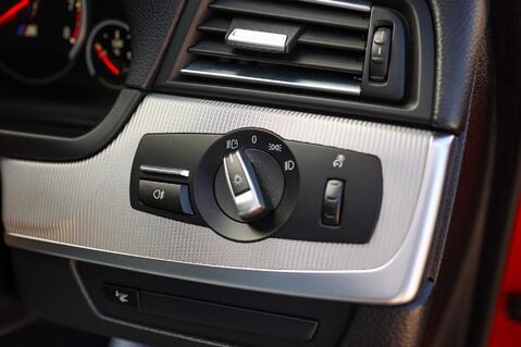 BMW M5 4.4 V8 AUTO 39