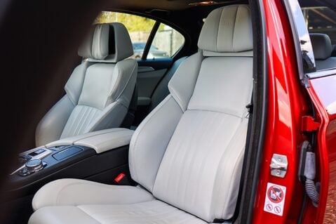 BMW M5 4.4 V8 AUTO 16