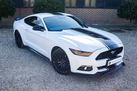 Ford Mustang 2.3 ECOBOOST AUTO 45