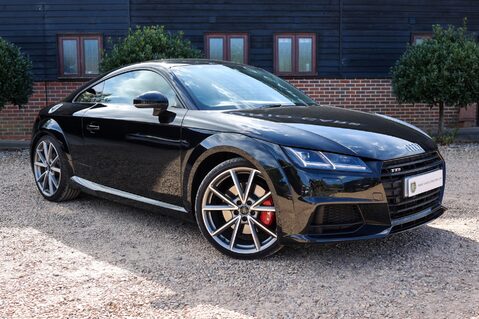 Audi TT S 2.0 TFSI QUATTRO BLACK EDITION S-TRONIC 6