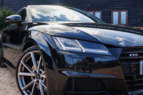 Audi TT S 2.0 TFSI QUATTRO BLACK EDITION S-TRONIC 48