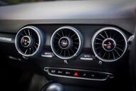 Audi TT S 2.0 TFSI QUATTRO BLACK EDITION S-TRONIC 24