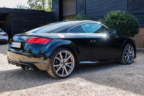 Audi TT S 2.0 TFSI QUATTRO BLACK EDITION S-TRONIC 62