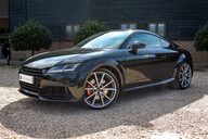 Audi TT S 2.0 TFSI QUATTRO BLACK EDITION S-TRONIC 55
