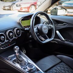 Audi TT S 2.0 TFSI QUATTRO BLACK EDITION S-TRONIC 2