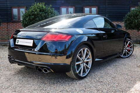 Audi TT S 2.0 TFSI QUATTRO BLACK EDITION S-TRONIC 10