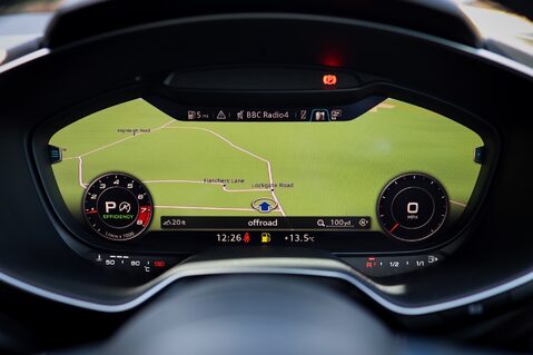 Audi TT S 2.0 TFSI QUATTRO BLACK EDITION S-TRONIC 21