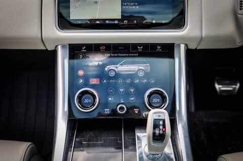 Land Rover Range Rover Sport SVR 5.0 V8 30