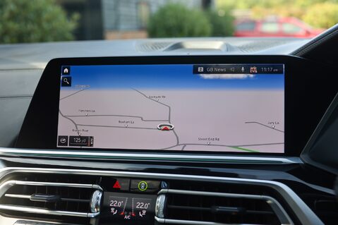 BMW X7 M50I 4.4 V8 15