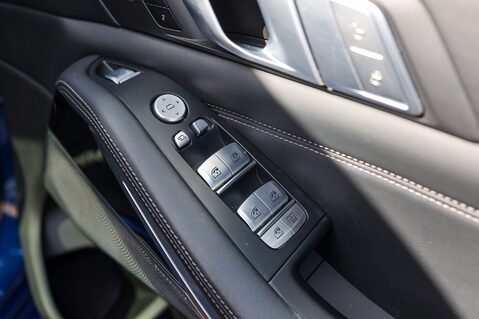 BMW X7 M50I 4.4 V8 32