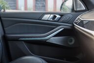 BMW X7 M50I 4.4 V8 42