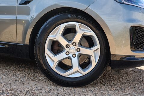 Land Rover Range Rover Sport 3.0 SDV6 HSE 57