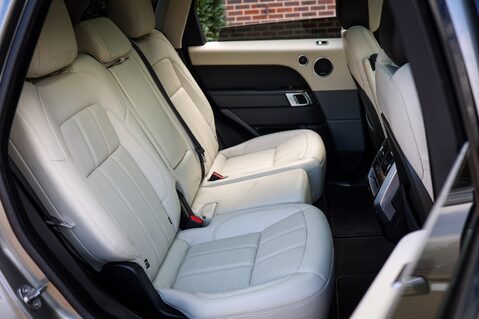 Land Rover Range Rover Sport 3.0 SDV6 HSE 40