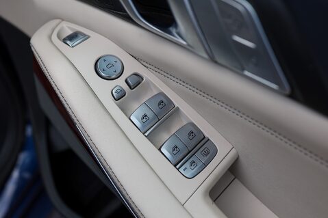 BMW Alpina XB7 4.4 V8 44