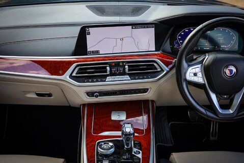 BMW Alpina XB7 4.4 V8 36