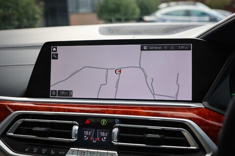 BMW Alpina XB7 4.4 V8 14