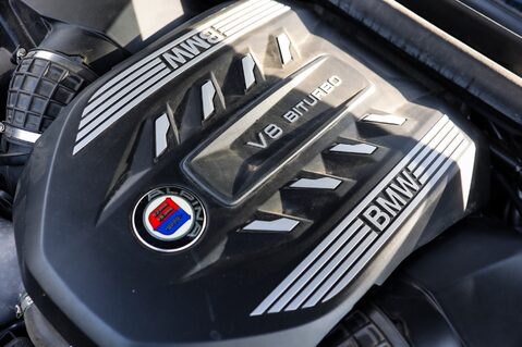 BMW Alpina XB7 4.4 V8 75
