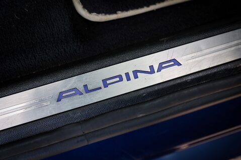 BMW Alpina XB7 4.4 V8 23