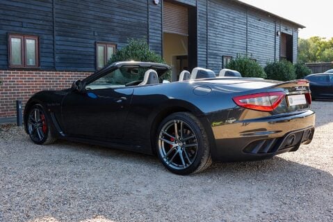 Maserati Grancabrio MC 4.7 V8 58