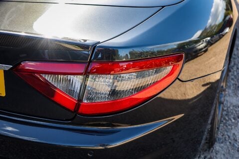 Maserati Grancabrio MC 4.7 V8 39