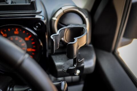 Suzuki Jimny SZ5 1.5 MANUAL 28