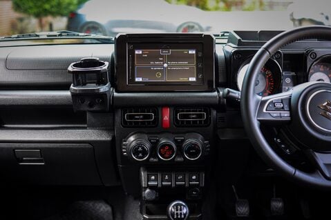 Suzuki Jimny SZ5 1.5 MANUAL 23