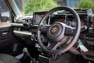 Suzuki Jimny SZ5 1.5 MANUAL 14