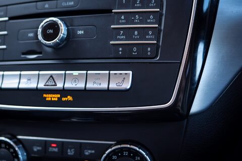 Mercedes-Benz GLE 250D 2.2 4MATIC AMG LINE 19