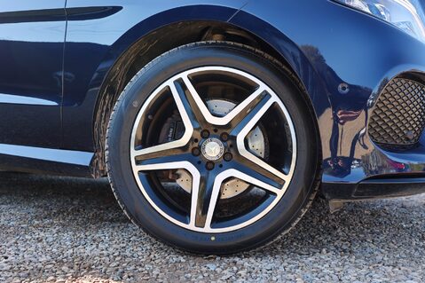Mercedes-Benz GLE 250D 2.2 4MATIC AMG LINE 41
