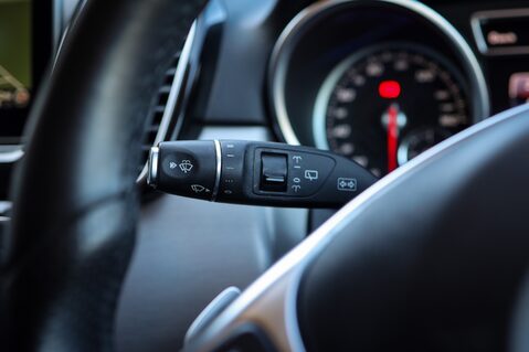 Mercedes-Benz GLE 250D 2.2 4MATIC AMG LINE 22