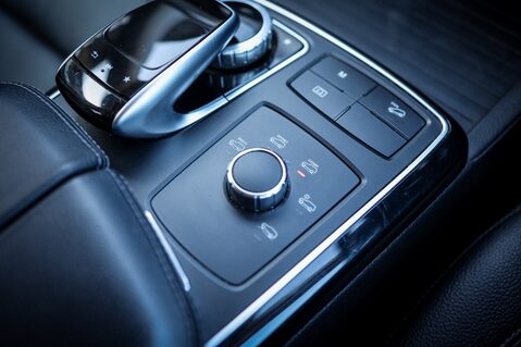 Mercedes-Benz GLE 250D 2.2 4MATIC AMG LINE 24