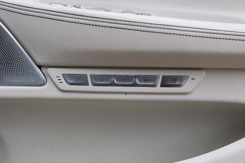 BMW 7 Series M760LI XDRIVE 6.6 V12 49