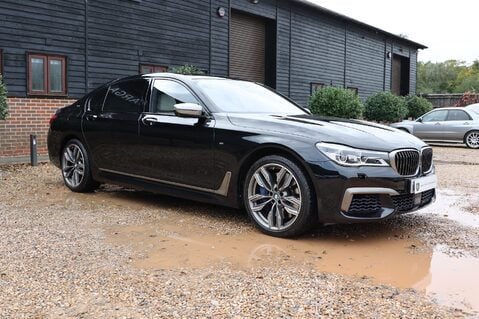 BMW 7 Series M760LI XDRIVE 6.6 V12 70