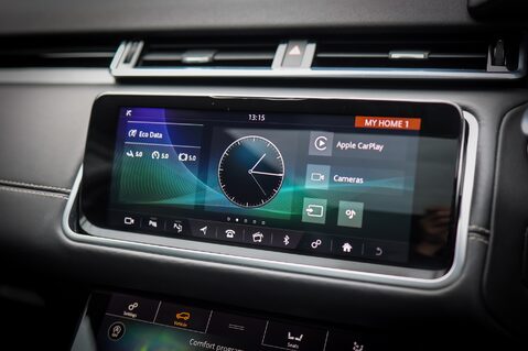 Land Rover Range Rover Velar D300 3.0 R-Dynamic HSE Auto 26