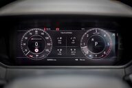 Land Rover Range Rover Velar D300 3.0 R-Dynamic HSE Auto 22