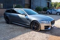 Jaguar XF 2.0 D R-SPORT 39
